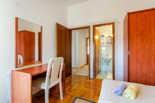 Apartments By The Sea Selce, Crikvenica - 3030