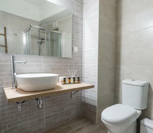 Aelia Apartments