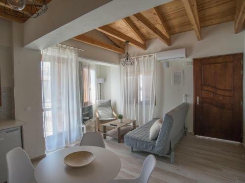 Aelia Apartments