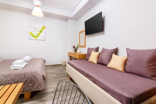 Rigas City Apartments (yellow)