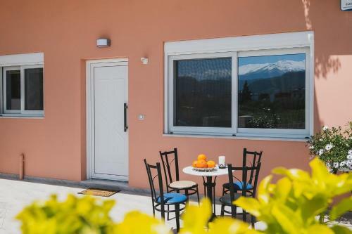 Apartamento Spacious Home With Parking
