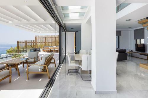 Villa Regal Residence