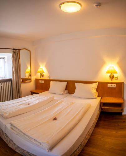 Hotel G�stehaus Am Wei�en Turm