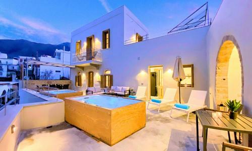 Sun Stone Villa Heated Whirpool