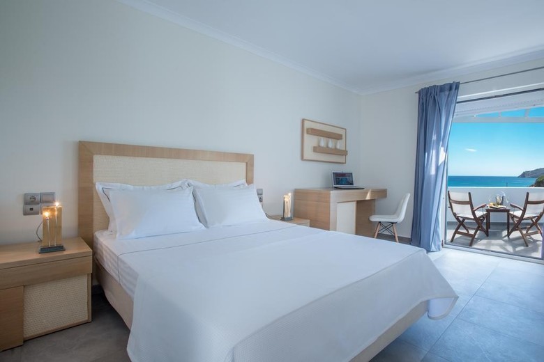 Hotel Golden Milos Beach