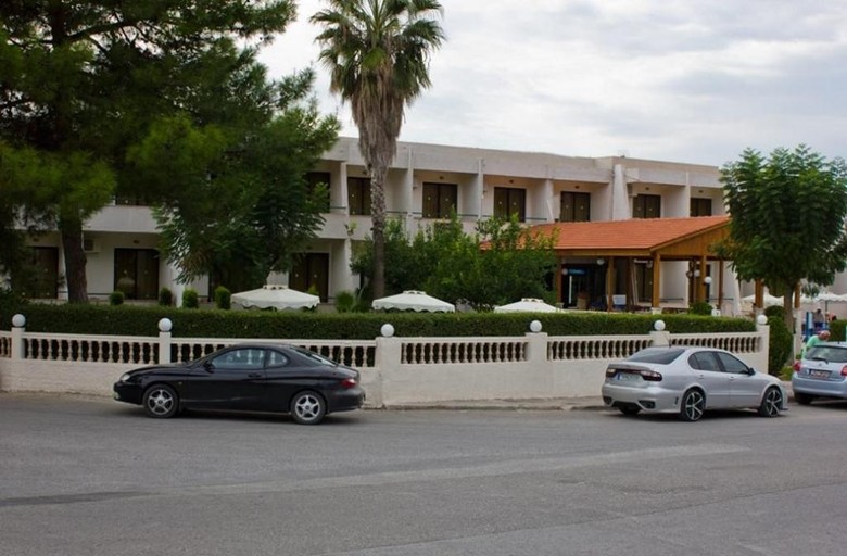 Golden Days Aparthotel