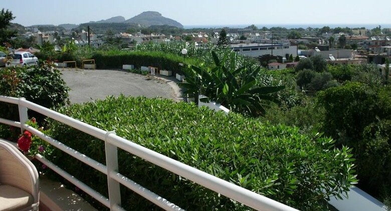 Hotel Iris