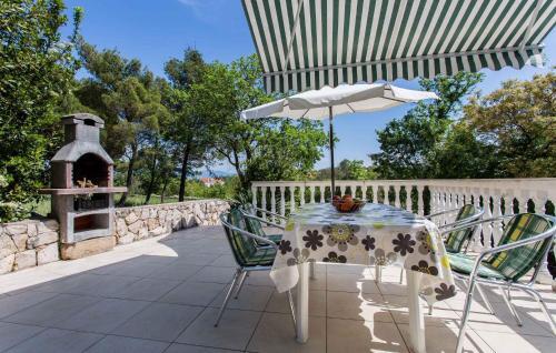 Apartment In Silo/insel Krk 13497