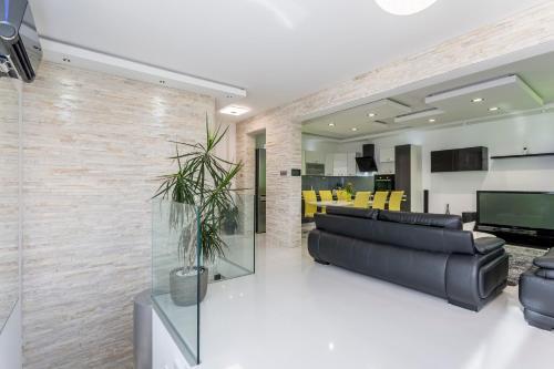 Sea Pearl Luxury Apartment