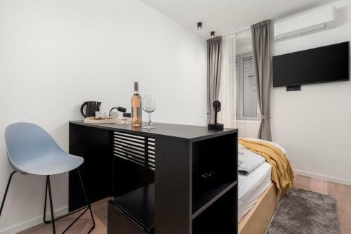 Deluxe Apartments & Rooms "in The Center"