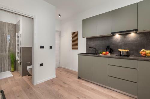 Deluxe Apartments & Rooms "in The Center"