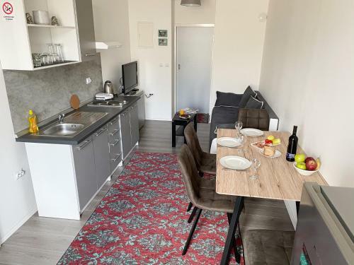 Sea Star Apartments