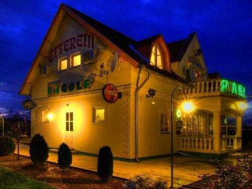 Hostal Golf �tterem �s Panzi�