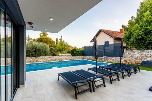 Neue Villa Skyline, Strand Und Zentrumn�he