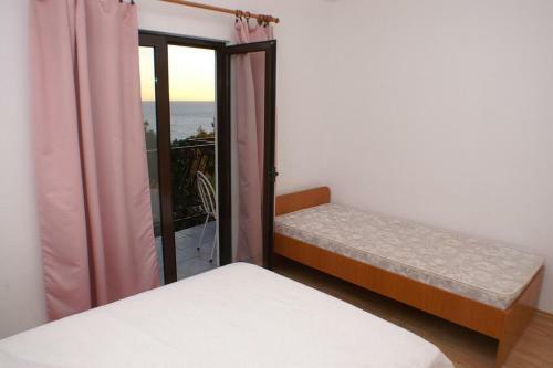 Apartments By The Sea Jagodna, Hvar - 4000
