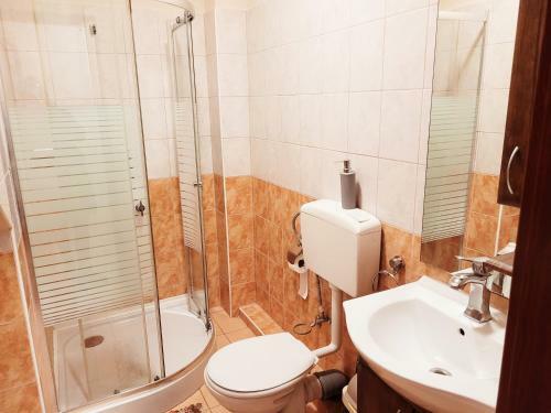 Hostal R�zsalugas Vend�gh�z