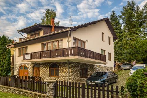 Hostal Villa Szilva Vend�gh�z
