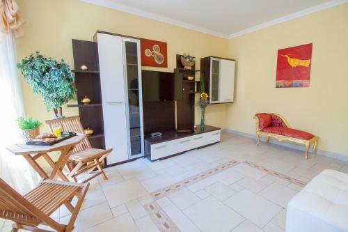 Apartamentos Diana City Hall View