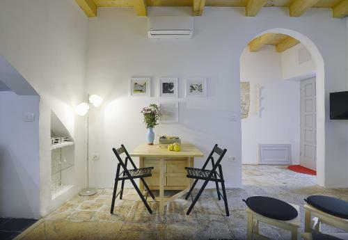 Apartamentos Art Ku?a Cvajner