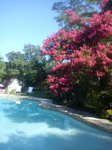 Bed & Breakfast La Bousquati�re