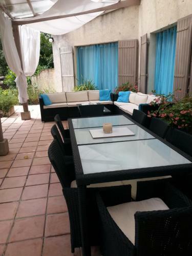 Bed & Breakfast La Bousquati�re