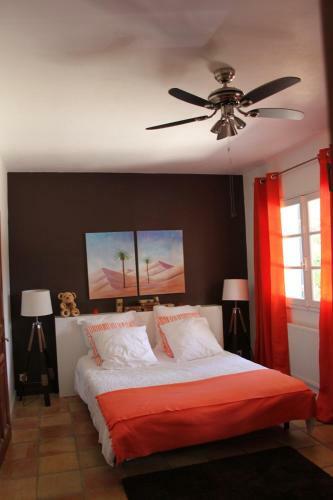 Bed & Breakfast La Bousquati�re