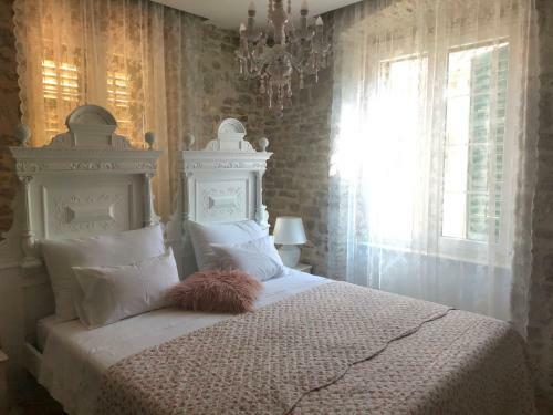 Hostal L&l Rooms Royal