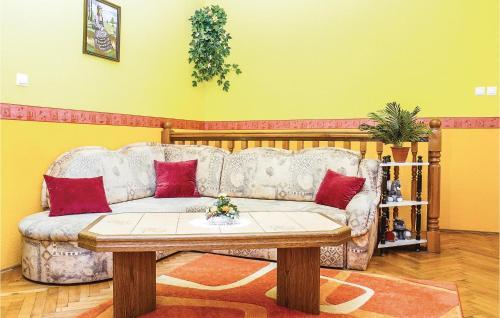 Holiday Home D�zsa Gy. Utca-balatonm�riaf�rd�