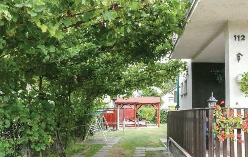 Holiday Home D�zsa Gy. Utca-balatonm�riaf�rd�
