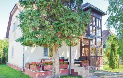 Holiday Home Keszeg U-balatonmariaf�rd�