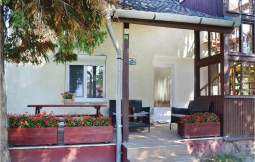 Holiday Home Keszeg U-balatonmariaf�rd�