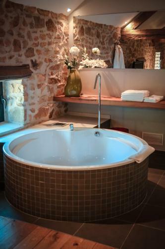 Hotel La Chapelle Saint Martin