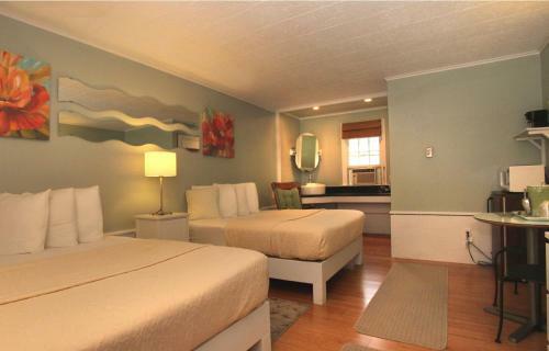 Eagle House Motel