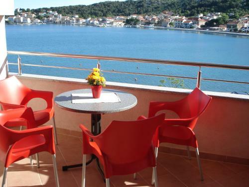 Apartment Tisno