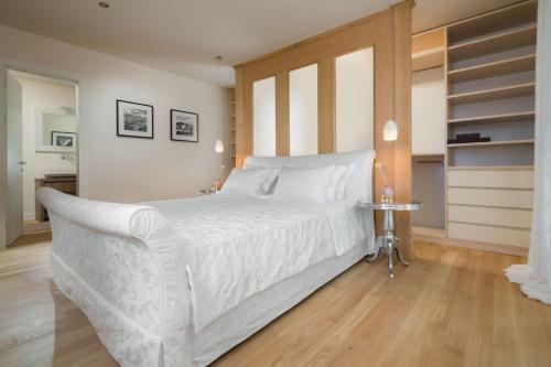Villa Carlotta By Hmz Villas
