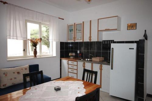Apartments With A Parking Space Tribunj, Vodice - 7117
