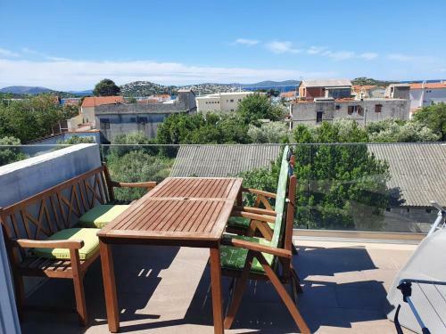 Hostal Muring Apartments