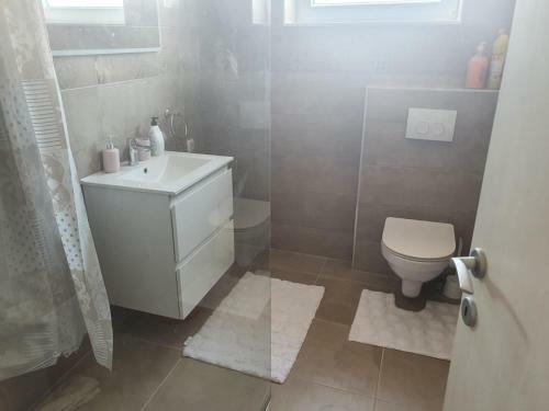 Hostal Muring Apartments