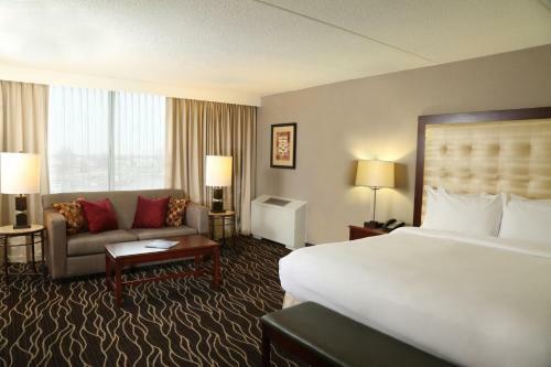 Hotel Hilton Kansas City Airport