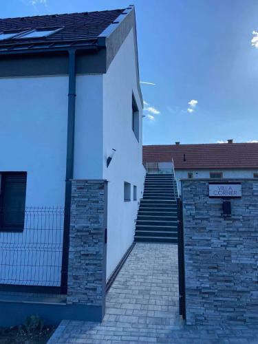 Hostal Villa Corner