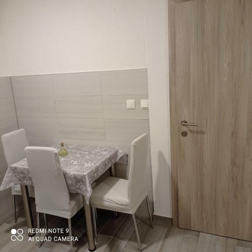 Apartmani Marta