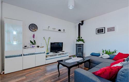 Nice Apartment In Vela Luka With Wifi And 2 Bedrooms