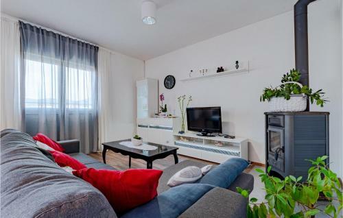 Nice Apartment In Vela Luka With Wifi And 2 Bedrooms