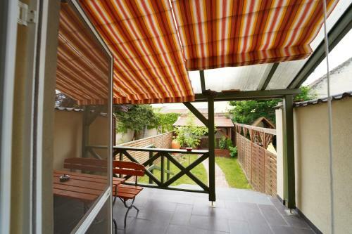 Hostal Tulip Home Guest House