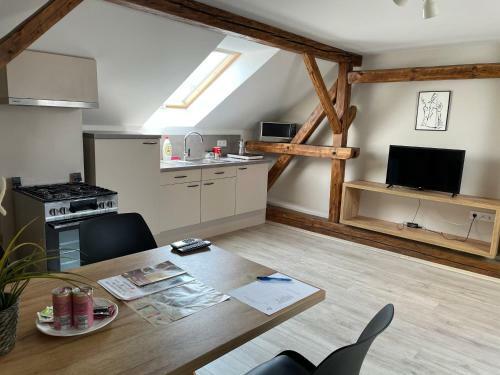 Vatus Apartmanh�z V�c