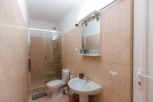 Hostal Airport Jazmin Guesthouse