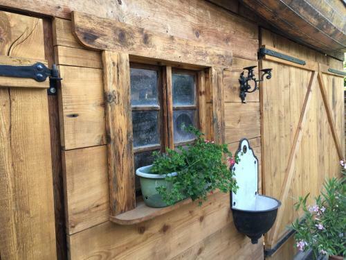 Veranda Vend�gh�z