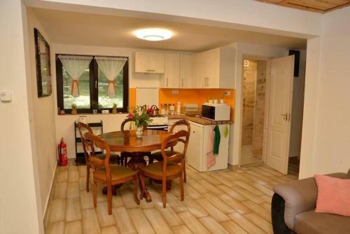 Apartamento Irma- Forr�s Vend�gh�zak