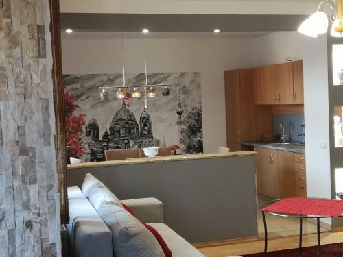 Hotello Apartmanh�z �s Panzi�