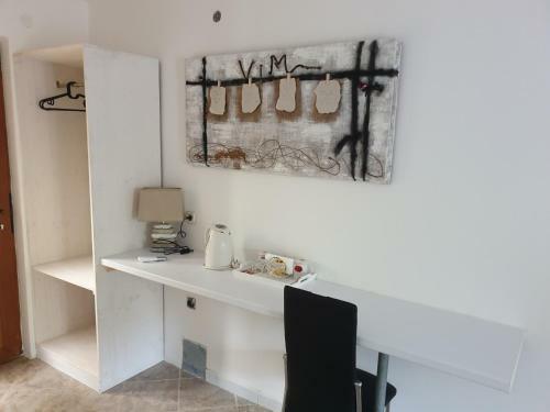 Hostal Rooms And Apartments V&m